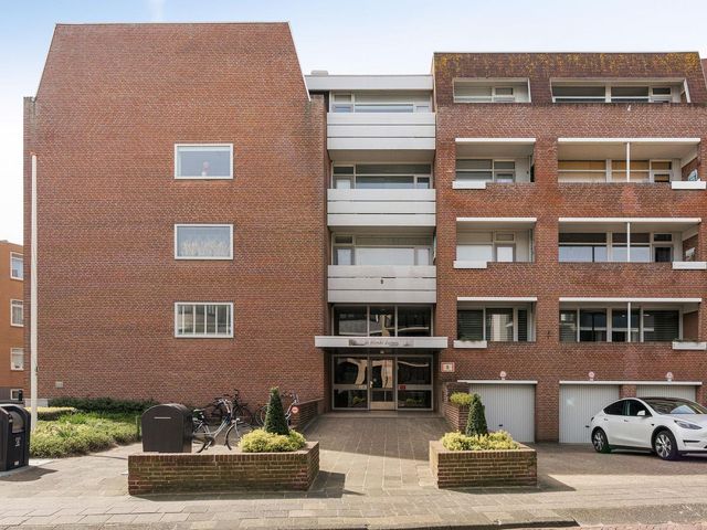 Jan van Henegouwenweg 56, Noordwijk