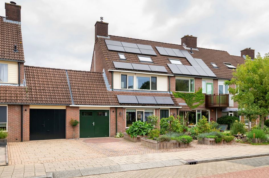 Middellaan 141