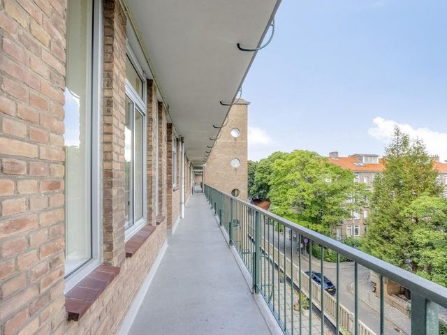 Herman Robbersstraat 84D, Rotterdam
