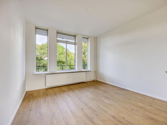 Herman Robbersstraat 84D, Rotterdam