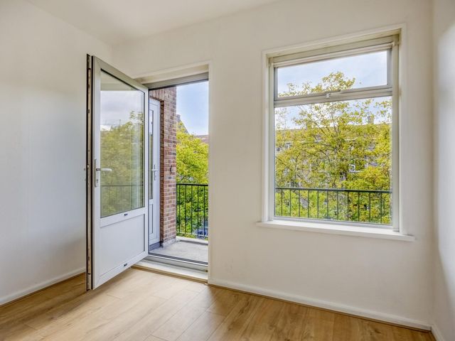 Herman Robbersstraat 84D, Rotterdam