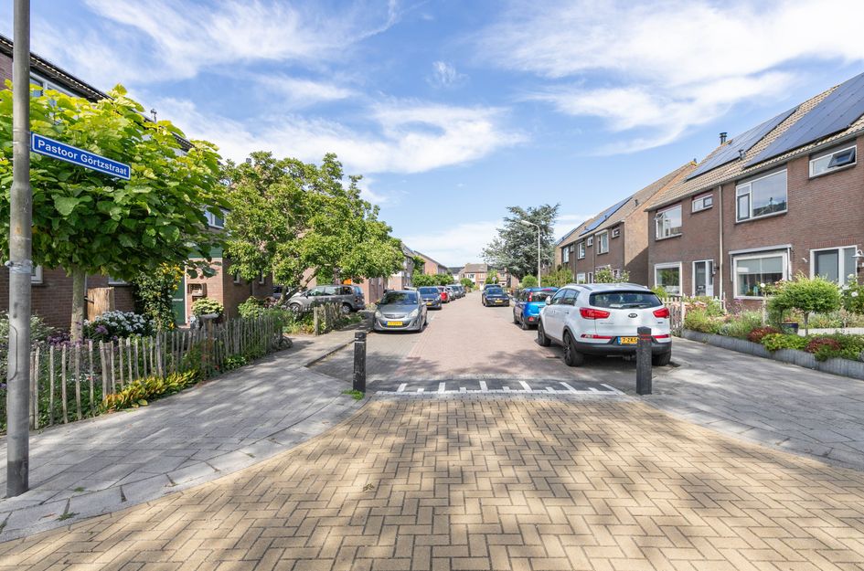 Pastoor Gortzstraat 9