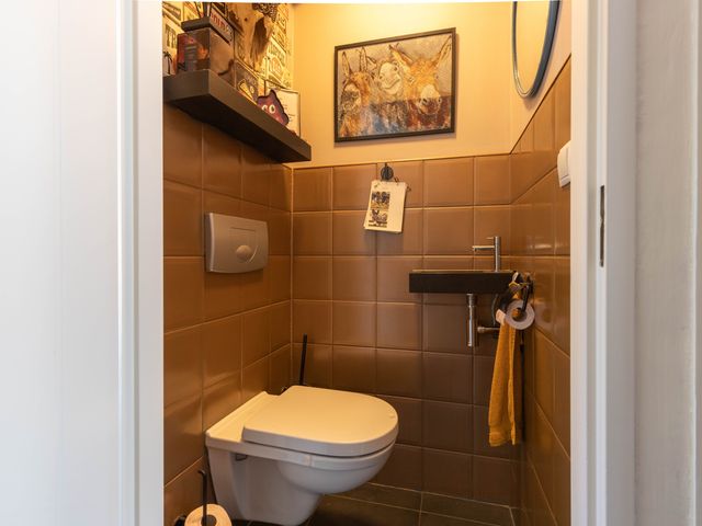Pastoor Gortzstraat 9, Oud Ade
