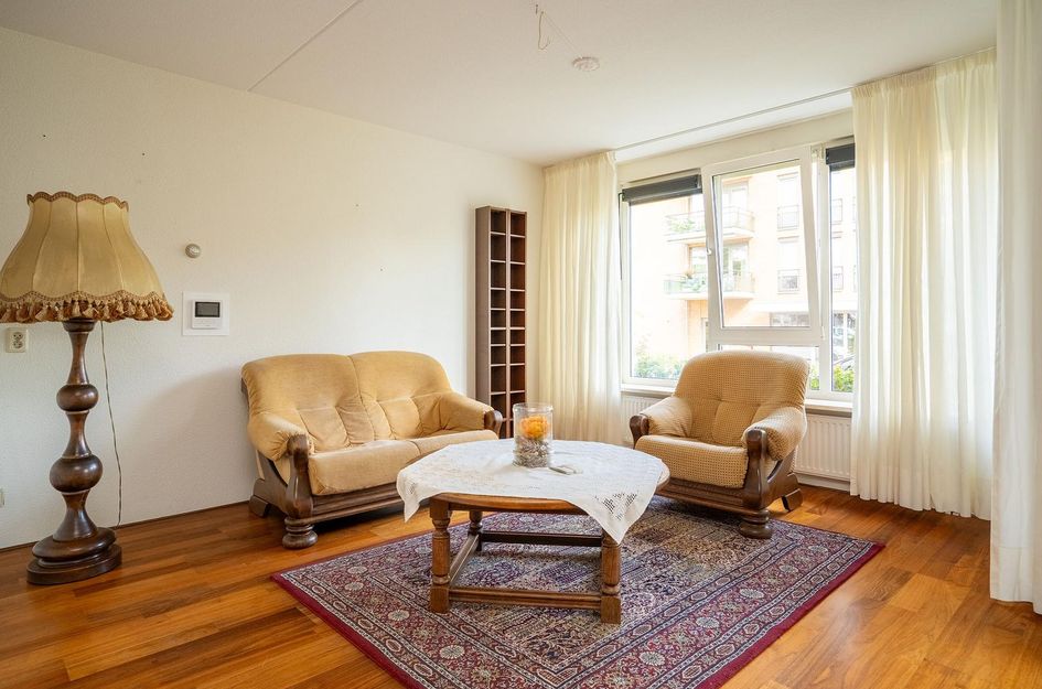 Spoorbaanstraat 1 2