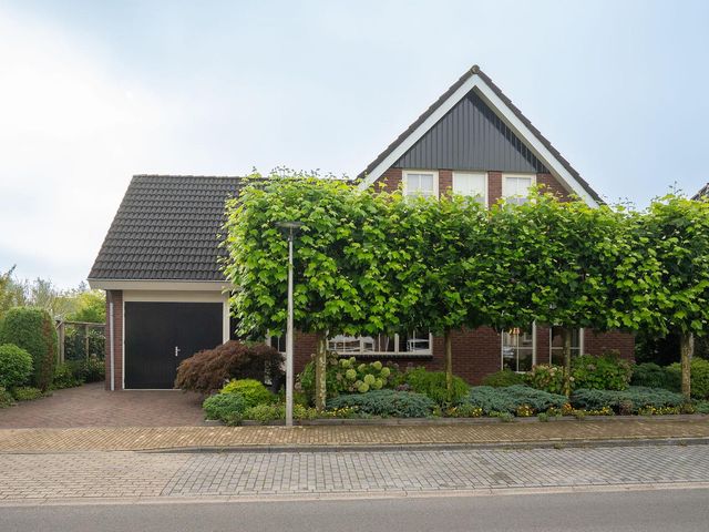 Schipholtstraat 237, Enschede