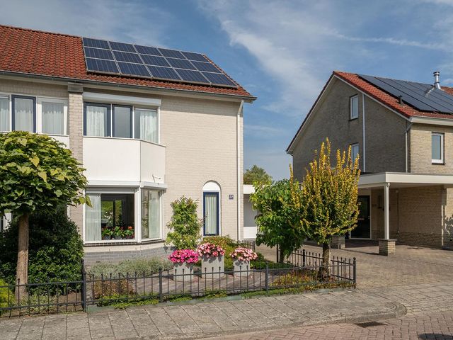 Livingstonestraat 32, Enschede