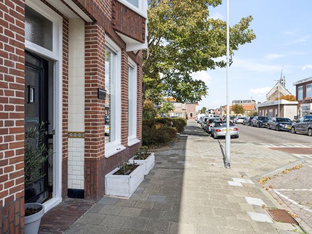 Stakman Bossestraat 56, Den Helder