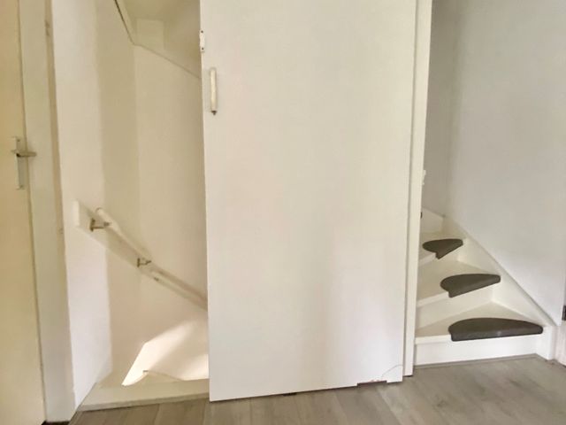 Steenakker 48, Roosteren