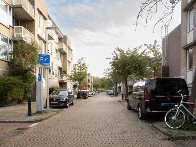 Van Leeuwenhoekstraat 50, Den Haag