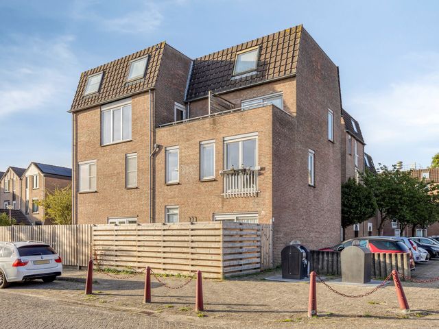 Goudmos 74, Nieuwerkerk Aan Den Ijssel