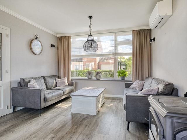 Wilhelminastraat 1, Hoek