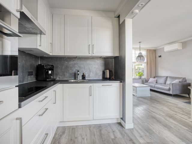 Wilhelminastraat 1, Hoek