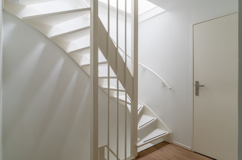 Donkerstraat 12