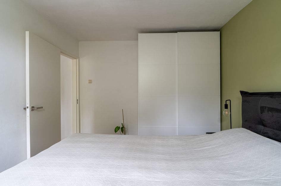 Donkerstraat 12