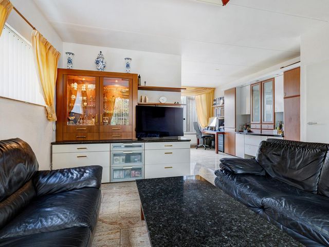 Bernhardplaats 58, Hellevoetsluis