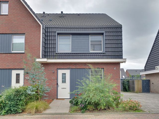 Koningskampstraat 19A, Zevenaar