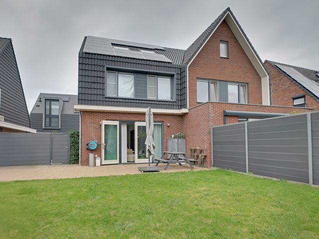 Koningskampstraat 19A, Zevenaar