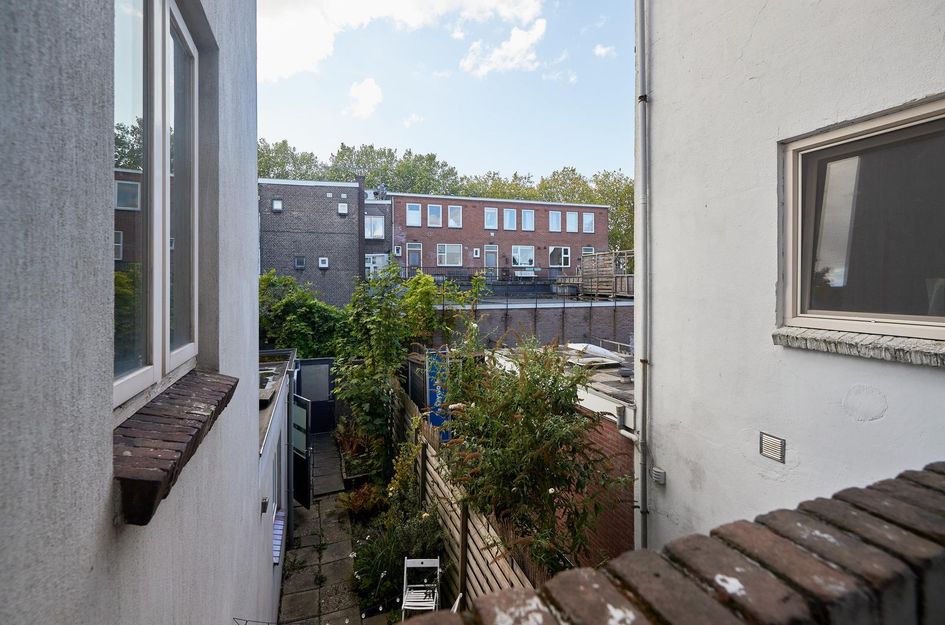 Menadostraat 20