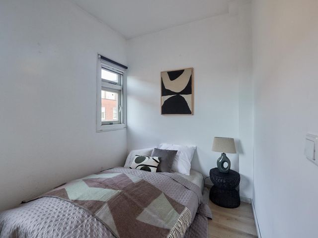 Menadostraat 20, Utrecht