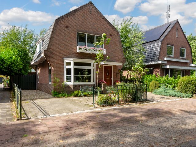 Oude Postweg 8, Austerlitz