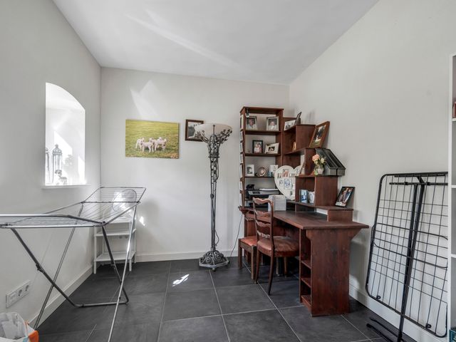 Elst 3, Geffen