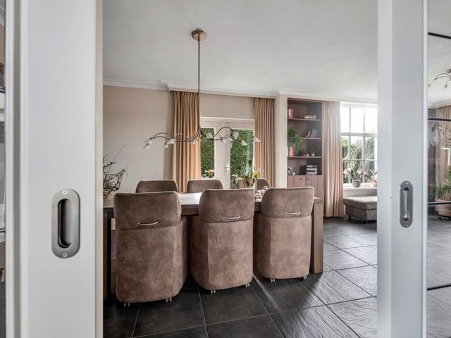 Elst 3, Geffen