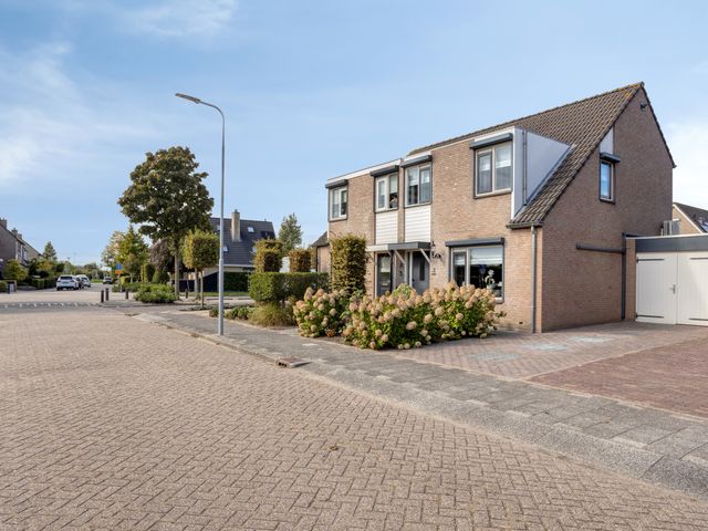 Clematisstraat 3, Opheusden