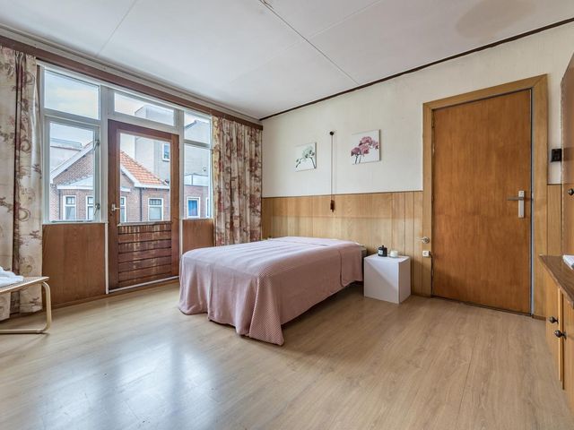 Burgemeester Geillstraat 28, Terneuzen