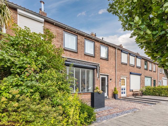Irenestraat 24, Terneuzen