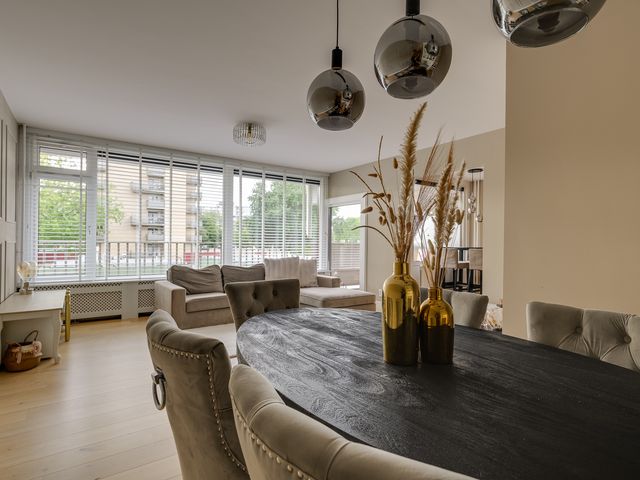 Klaverweide 220, Voorburg