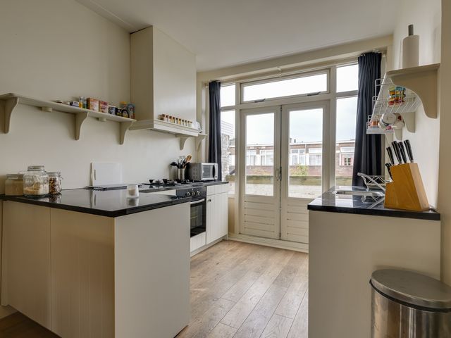 Voorthuizenstraat 117, Den Haag