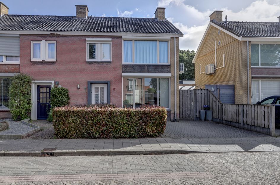 Nicolaas Sichmansstraat 17