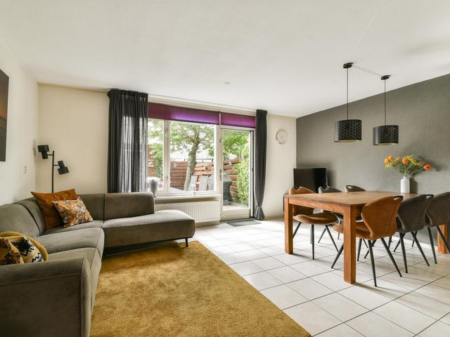 Ravelstraat 30, Gouda