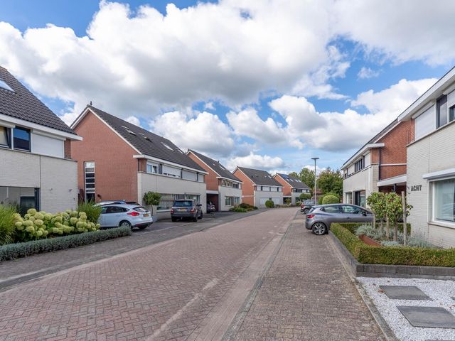 Vogelwikke 6, Venray