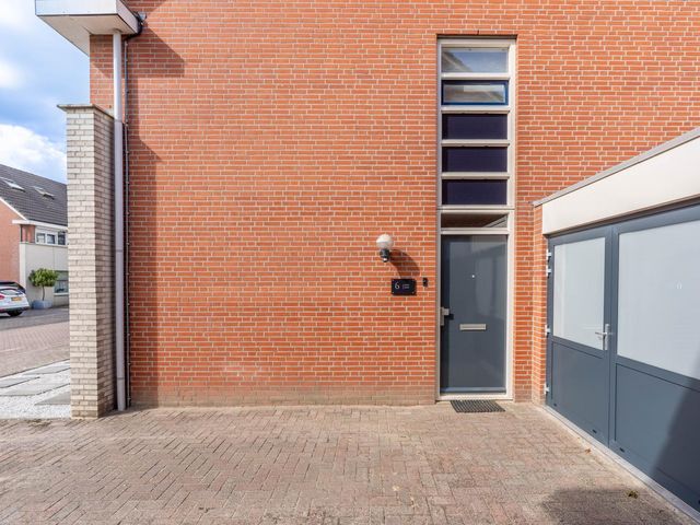 Vogelwikke 6, Venray