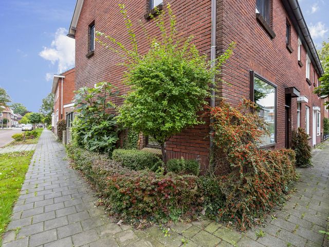 Irisstraat 22, Enschede