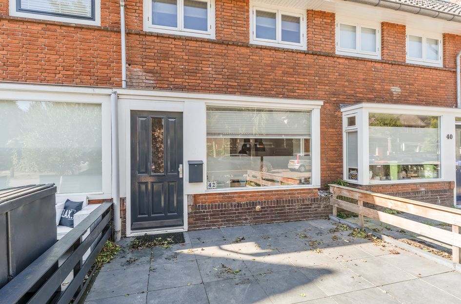 Van Leeuwenhoekstraat 42