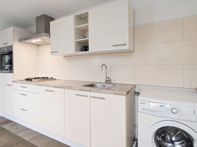 Van Leeuwenhoekstraat 42, Den Helder