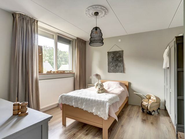 Lijsterbeslaan 8, Emmer-Compascuum