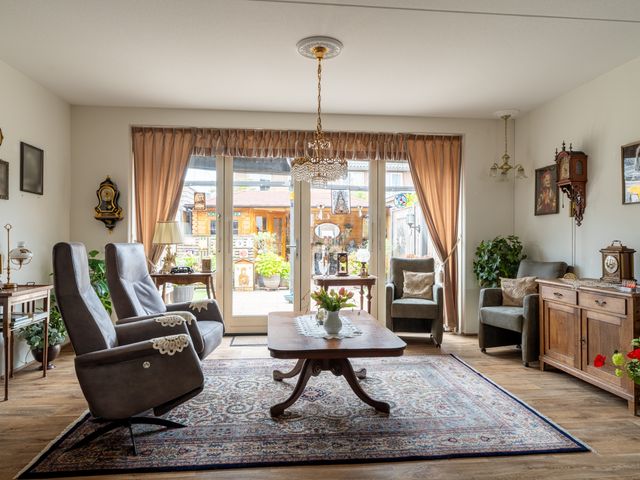 Paardebloem 12, Dongen