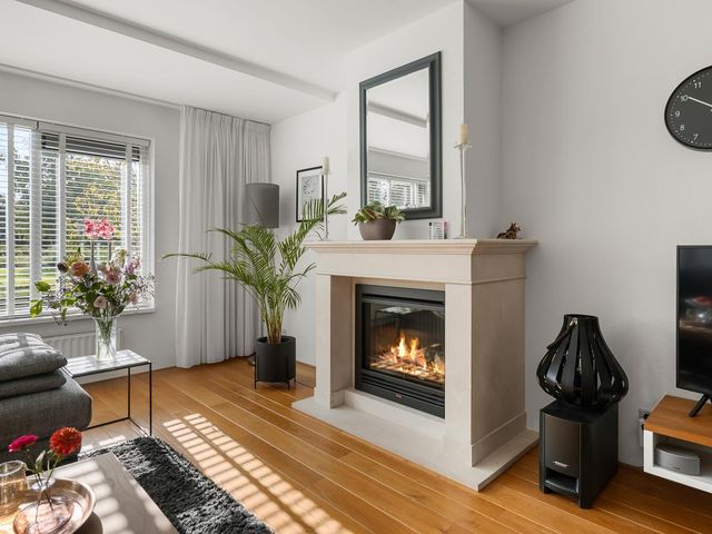 Karmelietenstraat 12, Assendelft