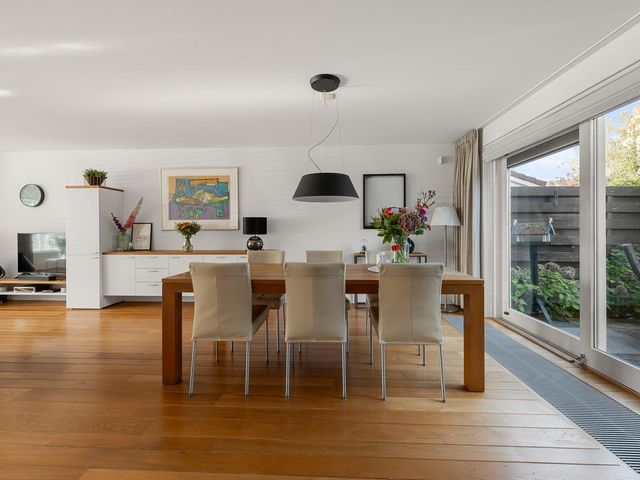 Karmelietenstraat 12, Assendelft
