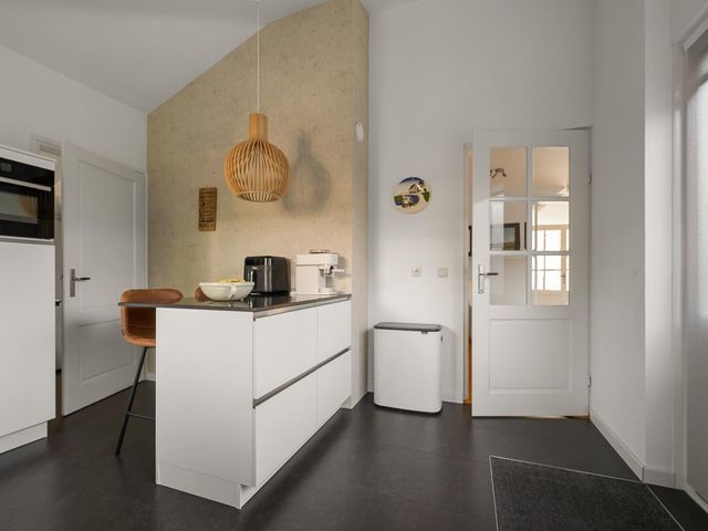 Karmelietenstraat 12, Assendelft