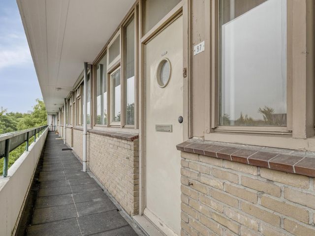 Tiengemeten 97, Amstelveen
