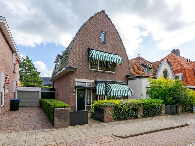 Leidseweg 558, Voorschoten