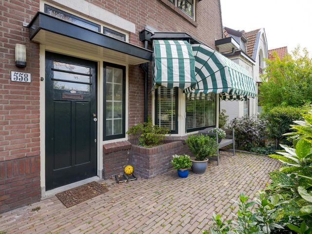 Leidseweg 558, Voorschoten