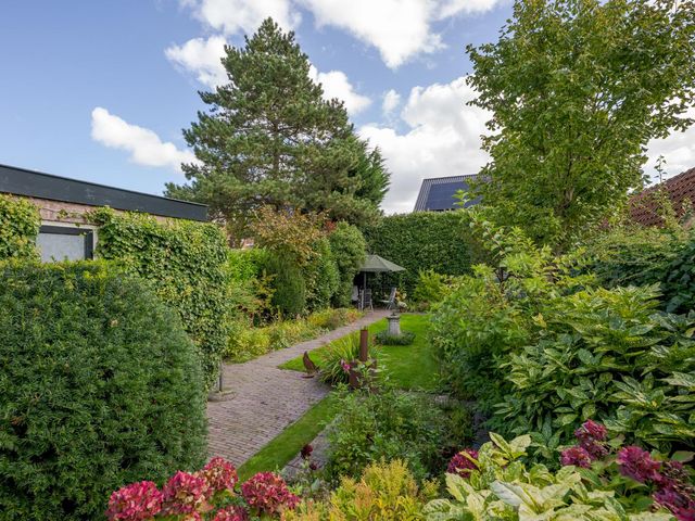 Leidseweg 558, Voorschoten