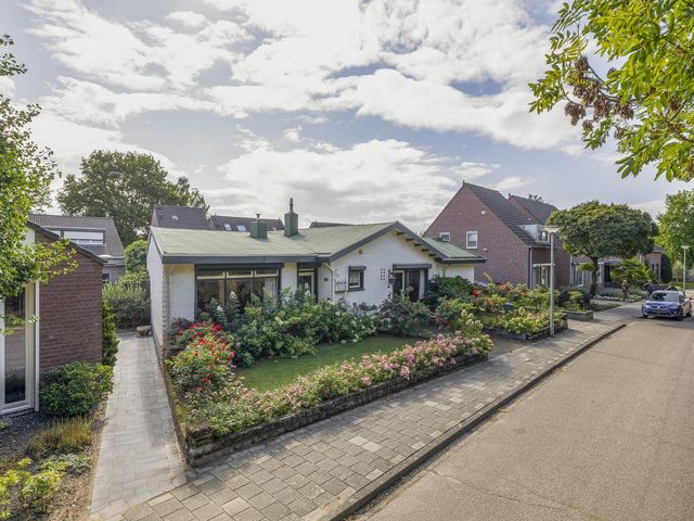 Vennekenstraat 33, Belfeld