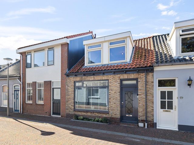 Hoogstraat 76, Den Helder