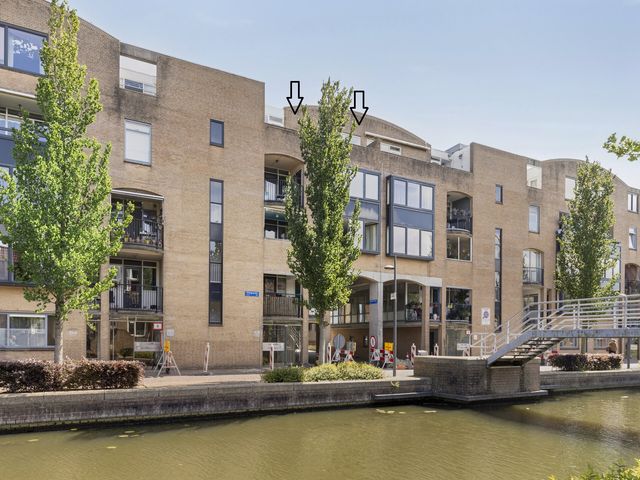 Olstgracht 75, Almere